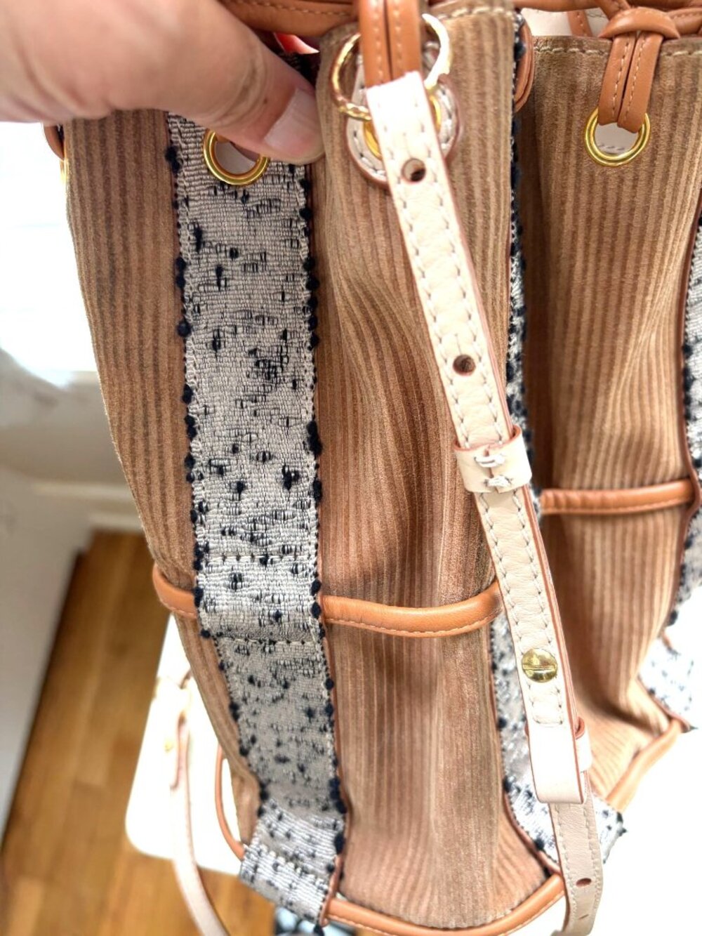 Ulla Johnson Willow Small Drawstring Bucket Bag Corduroy Tweed Tan Crossbody - Picture 4 of 11